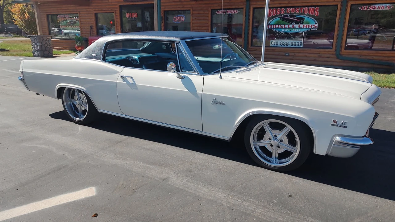 1966 Chevrolet Caprice - Image 23 of 31
