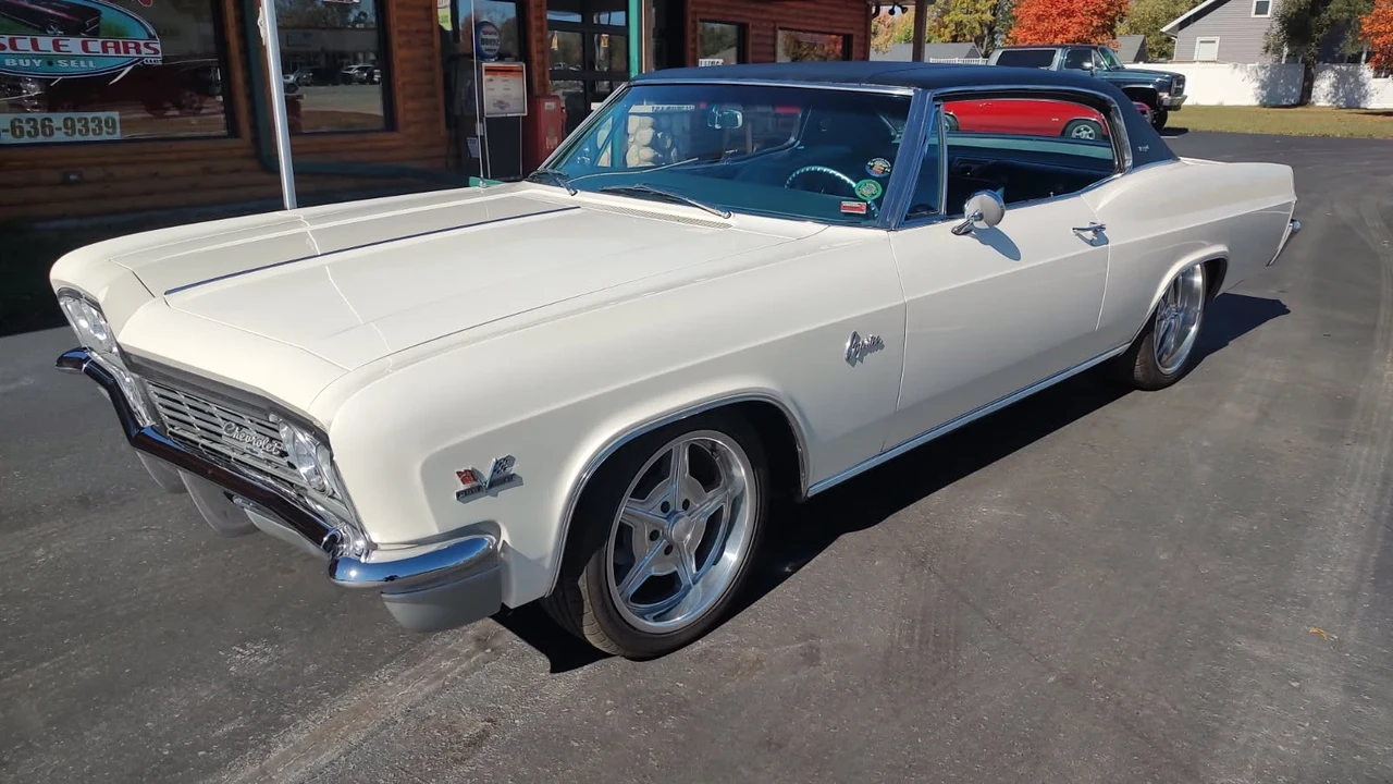 1966 Chevrolet Caprice - Image 2 of 21