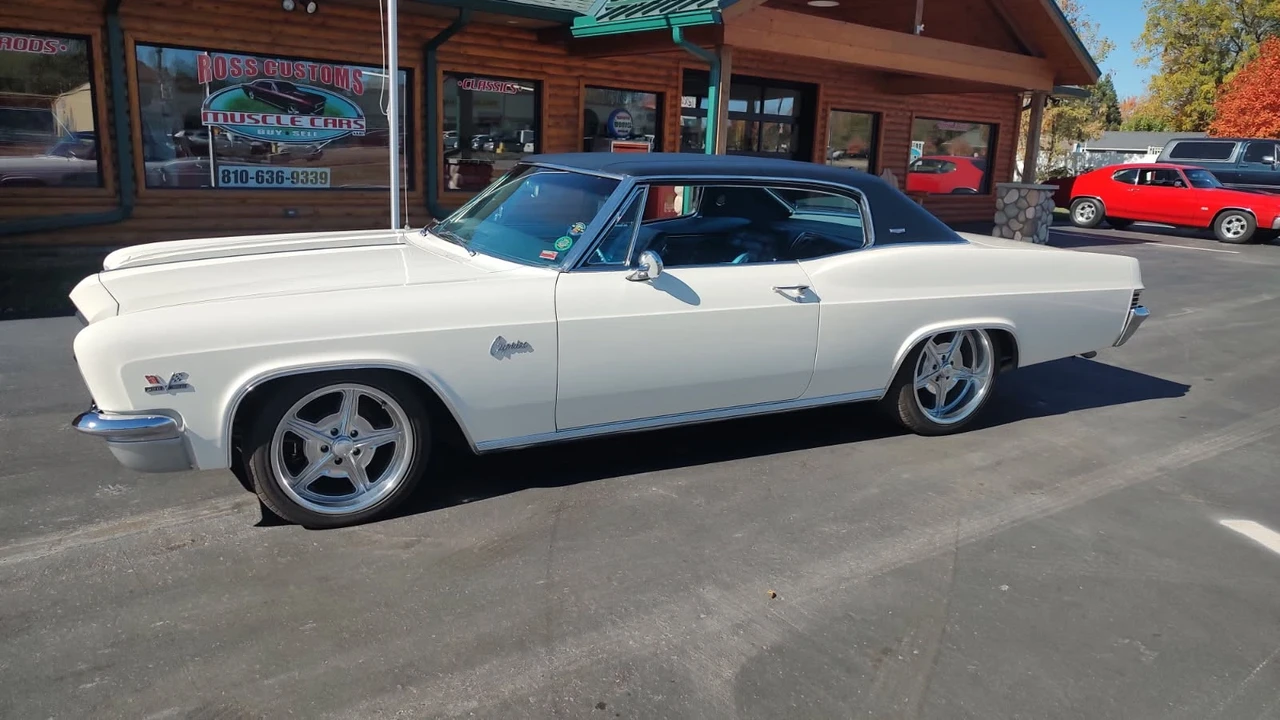 1966 Chevrolet Caprice - Image 3 of 21