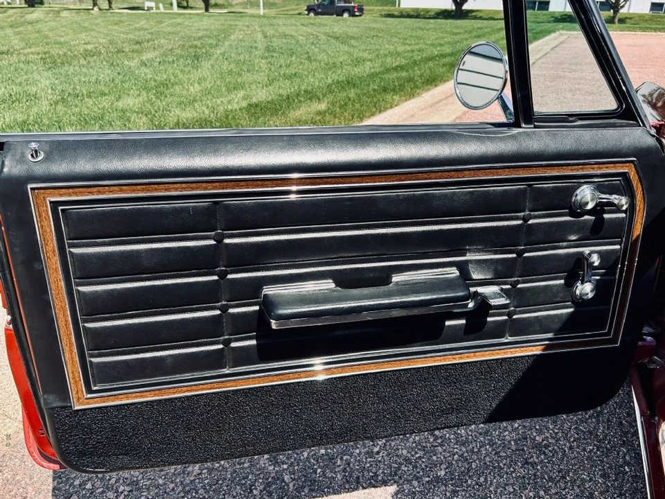 1966 Chevrolet Caprice - Image 8 of 31