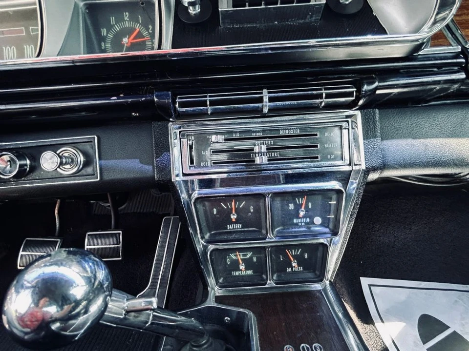 1966 Chevrolet Caprice - Image 14 of 31