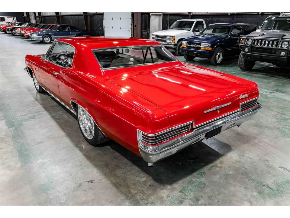1966 Chevrolet Caprice - Image 3 of 24
