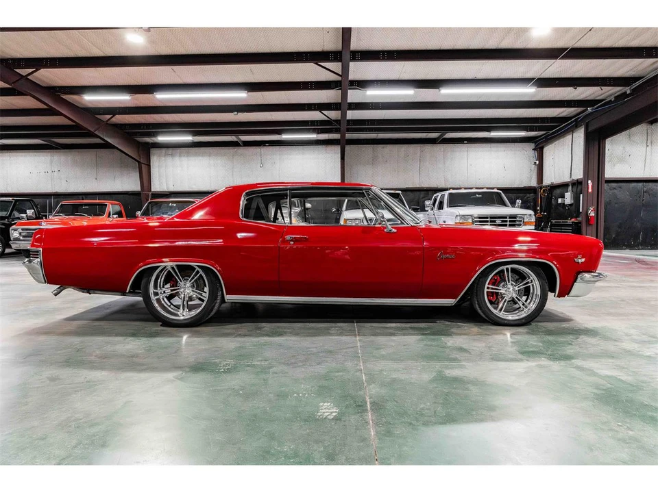 1966 Chevrolet Caprice - Image 6 of 24