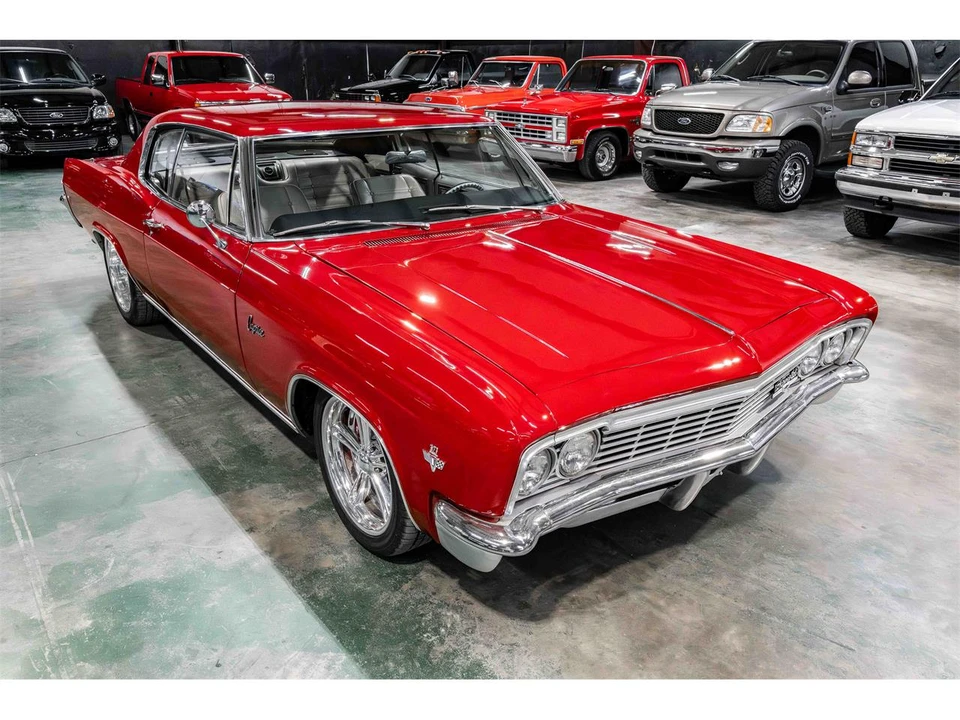 1966 Chevrolet Caprice - Image 7 of 24