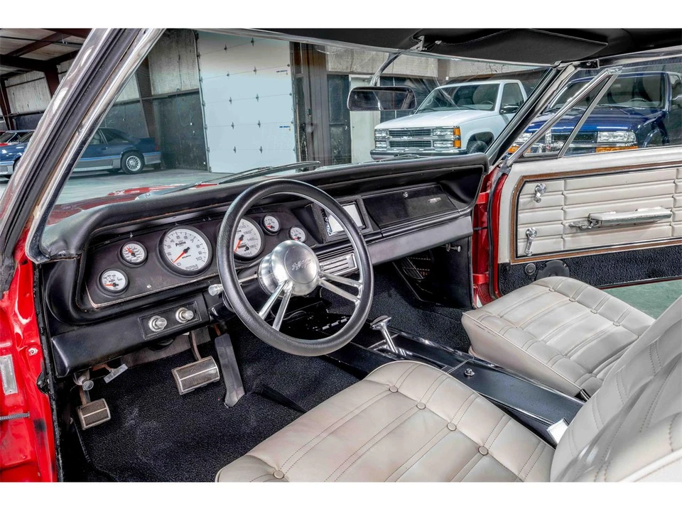 1966 Chevrolet Caprice - Image 14 of 24