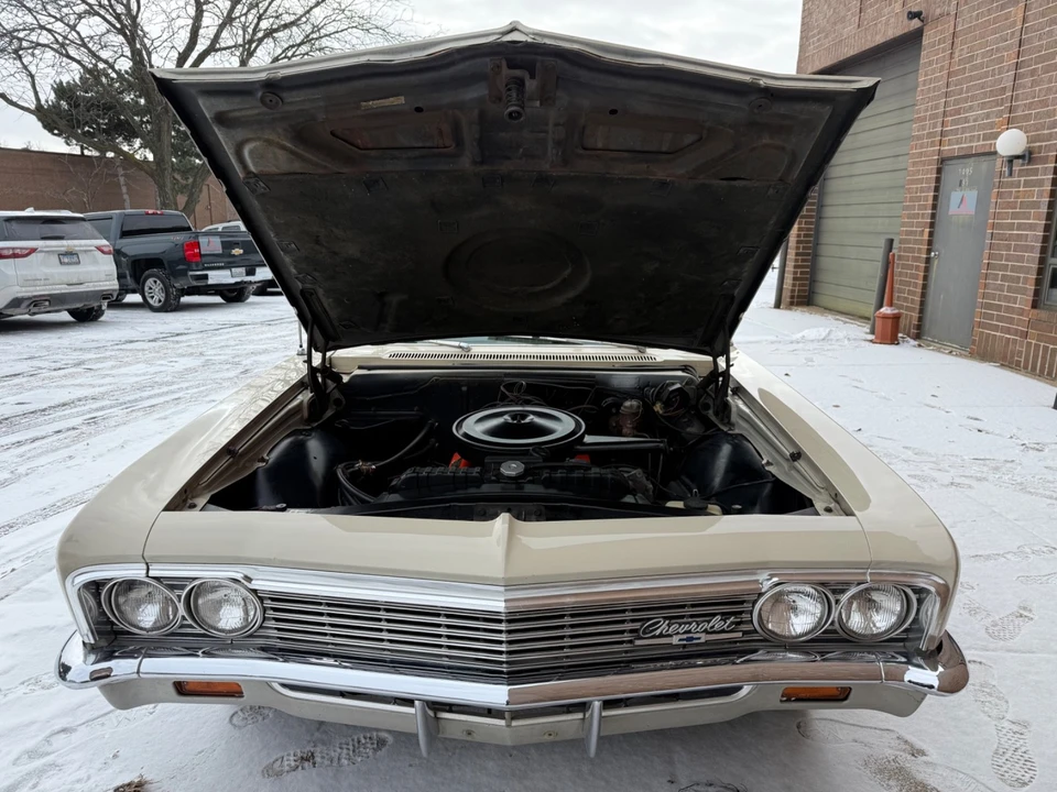 1966 Chevrolet Caprice - Image 18 of 21