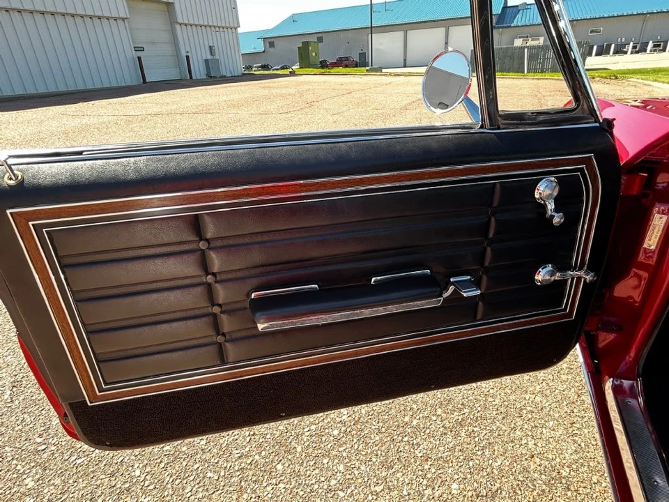 1966 Chevrolet Caprice - Image 17 of 31