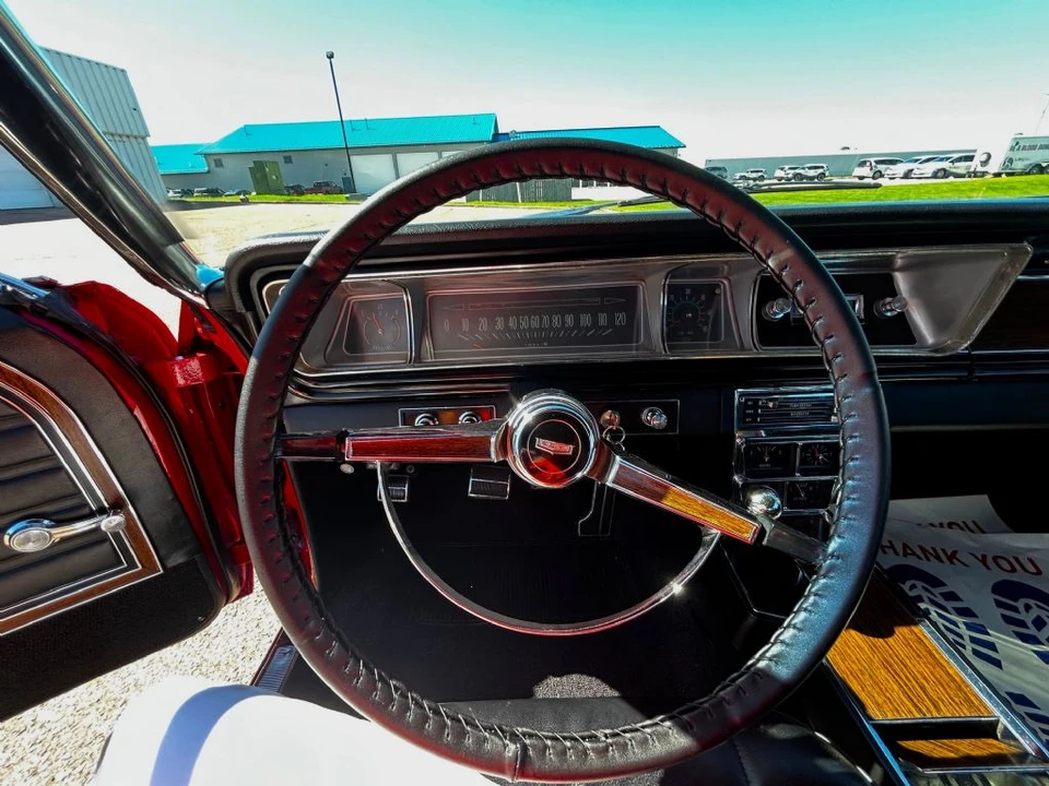 1966 Chevrolet Caprice - Image 27 of 31