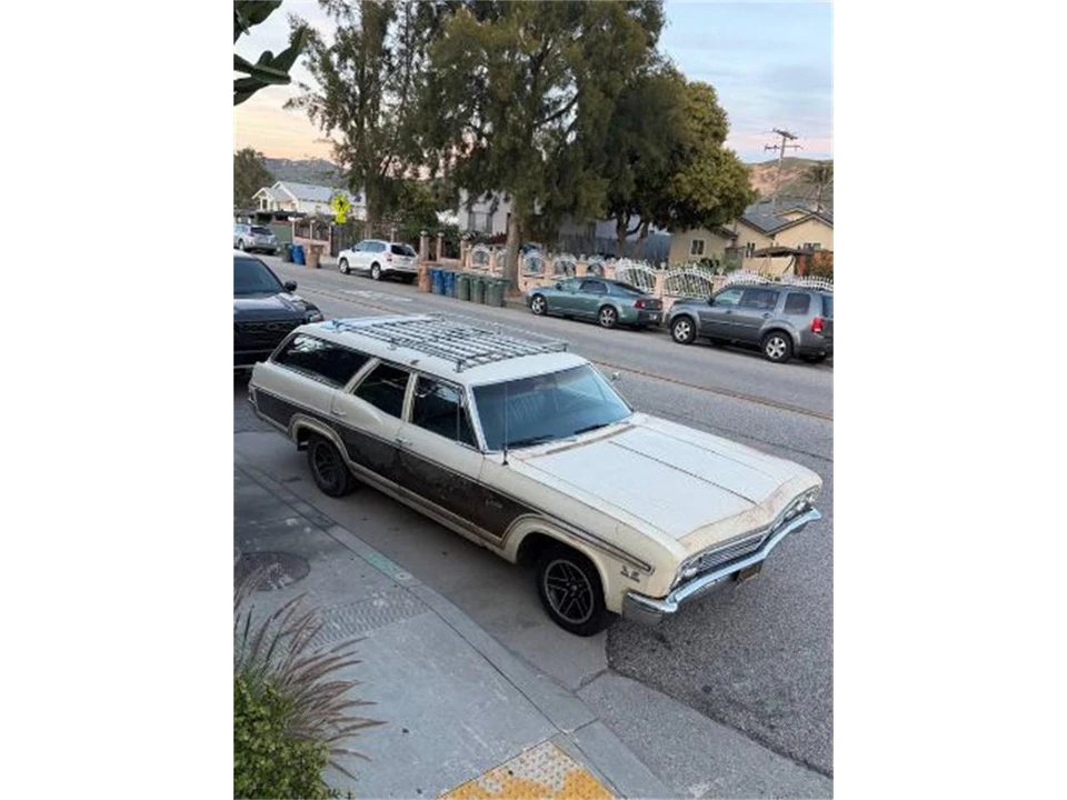 1966 Chevrolet Caprice - Image 15 of 16