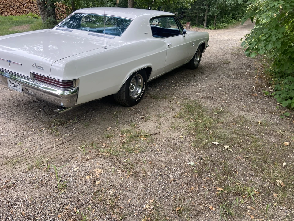1966 Chevrolet Caprice - Image 18 of 31