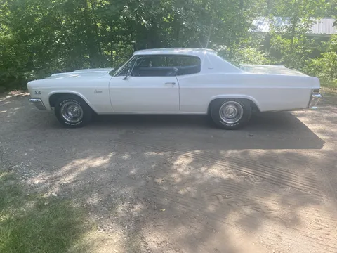 1966 Chevrolet Caprice Base