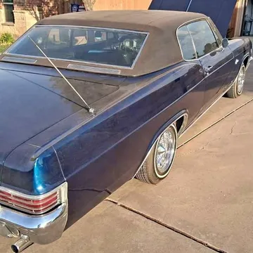 1966 Chevrolet Caprice Classic Sedan 4D