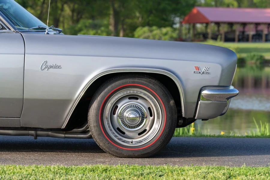 1966 Chevrolet Caprice - Image 18 of 31