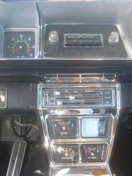 1966 Chevrolet Caprice - Image 24 of 31