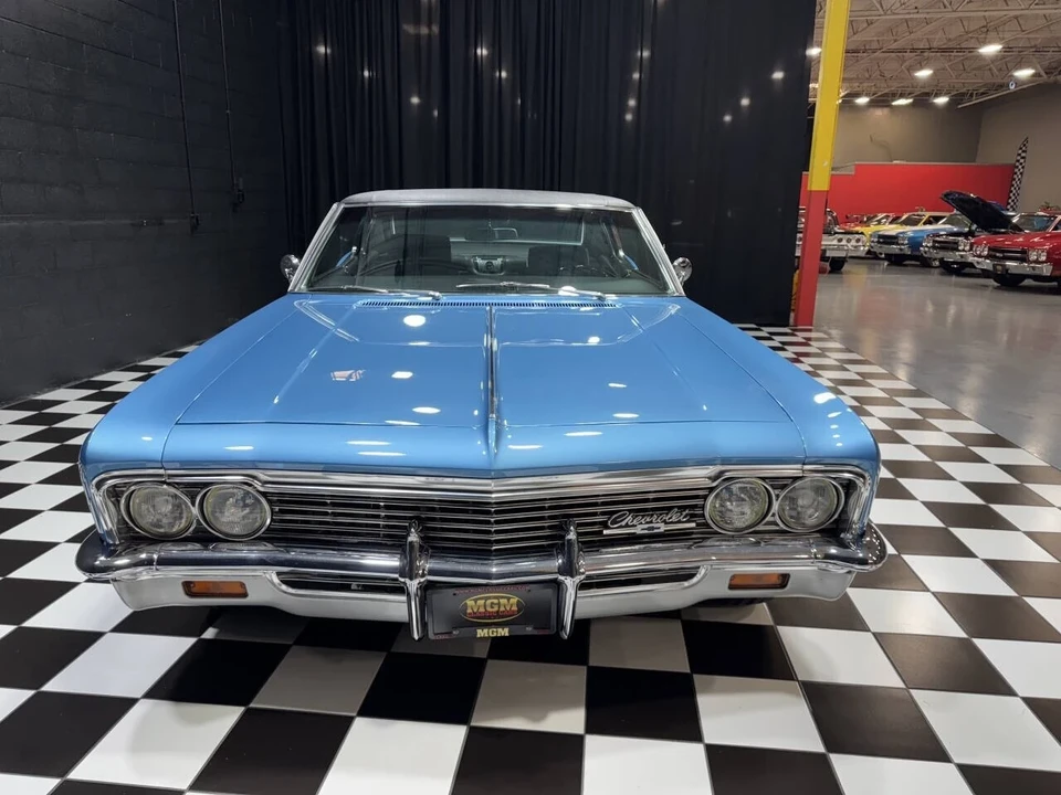 1966 Chevrolet Caprice - Image 16 of 21