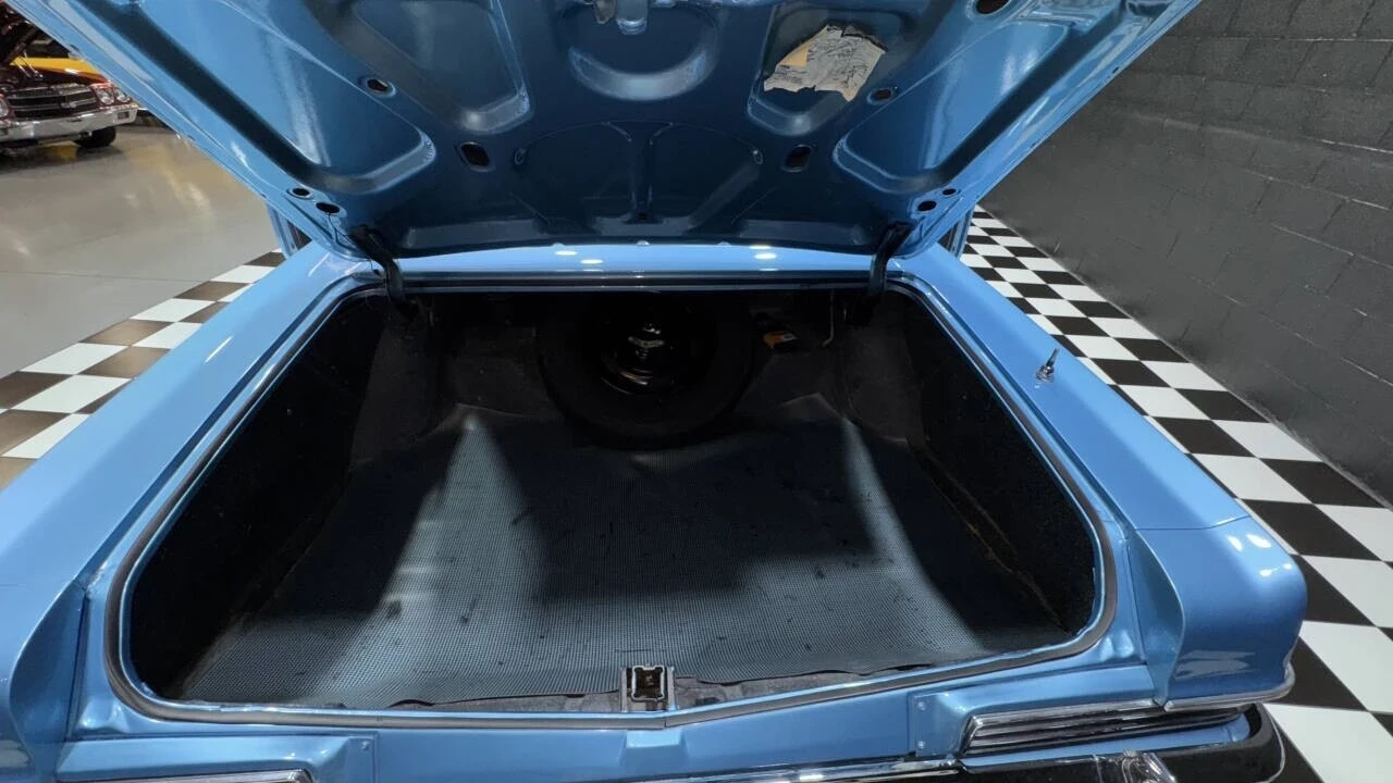 1966 Chevrolet Caprice - Image 9 of 21