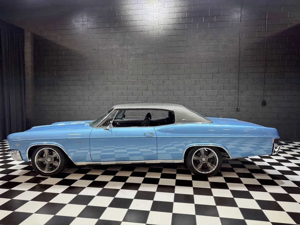 1966 Chevrolet Caprice - Image 10 of 21