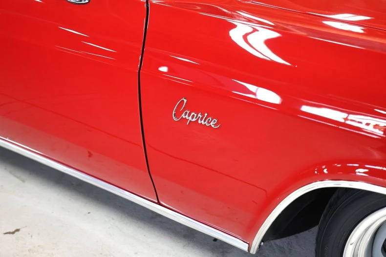 1966 Chevrolet Caprice - Image 15 of 31