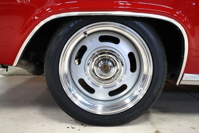 1966 Chevrolet Caprice - Image 27 of 31