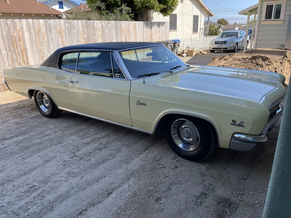 1966 Chevrolet Caprice - Image 23 of 31