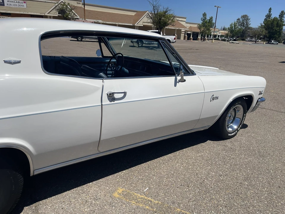 1966 Chevrolet Caprice - Image 25 of 31