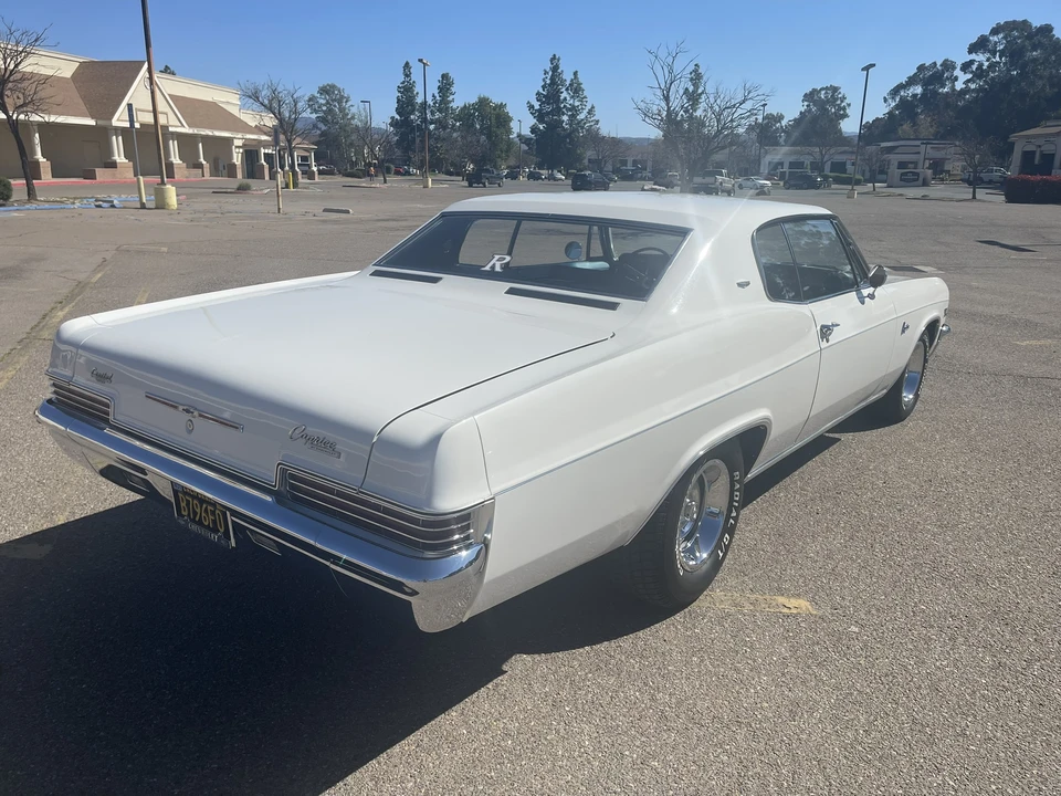 1966 Chevrolet Caprice - Image 10 of 31