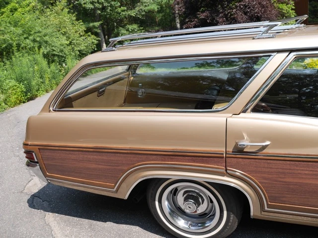 1966 Chevrolet Caprice - Image 23 of 31