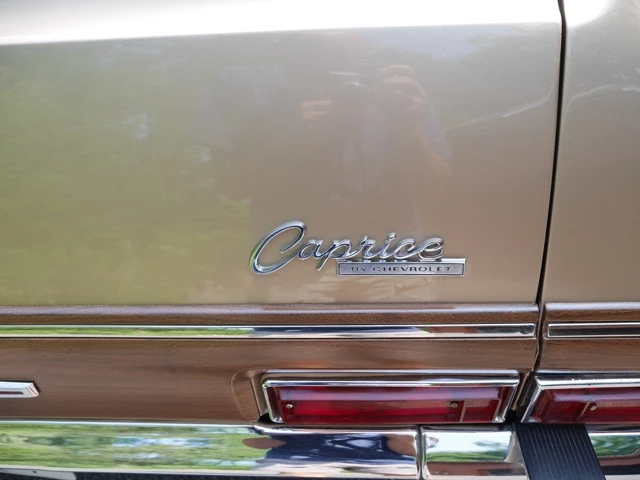 1966 Chevrolet Caprice - Image 30 of 31
