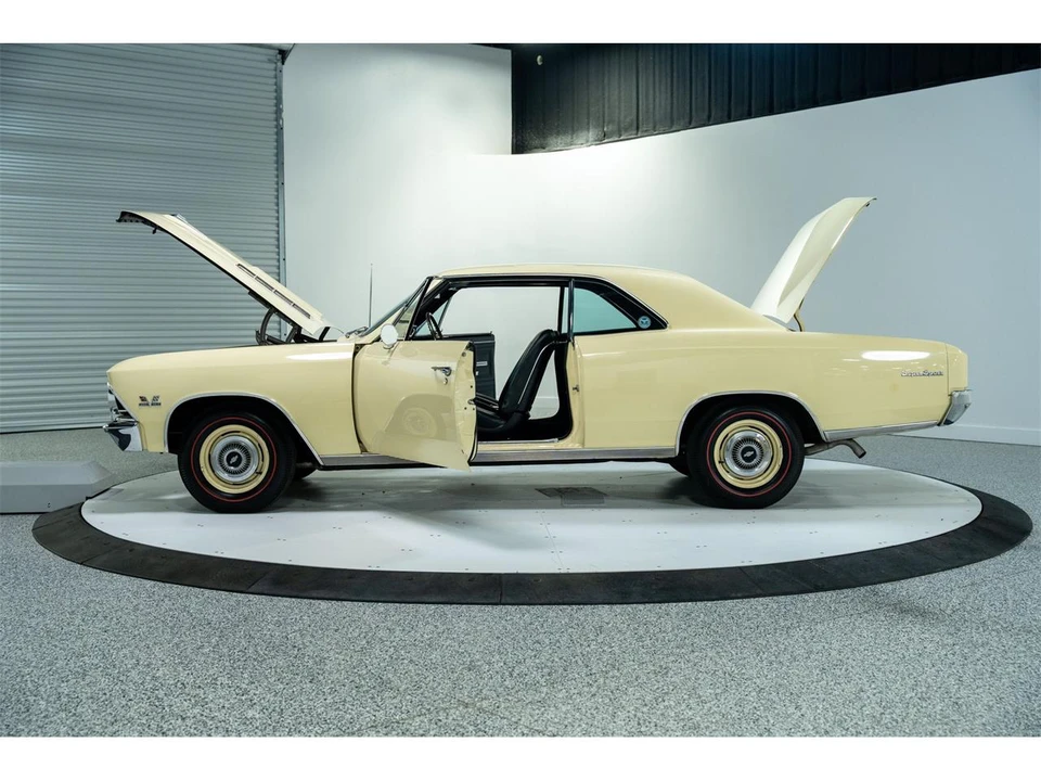 1966 Chevrolet Chevelle SS 1st Gen - Image 15 of 31