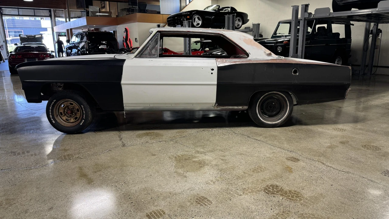 1966 Parts & Memorabilia Rolling Chassis - Image 10 of 31