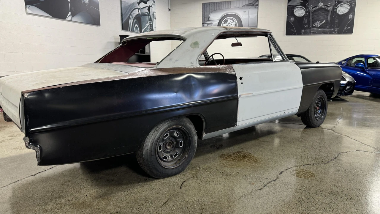 1966 Parts & Memorabilia Rolling Chassis - Image 7 of 31