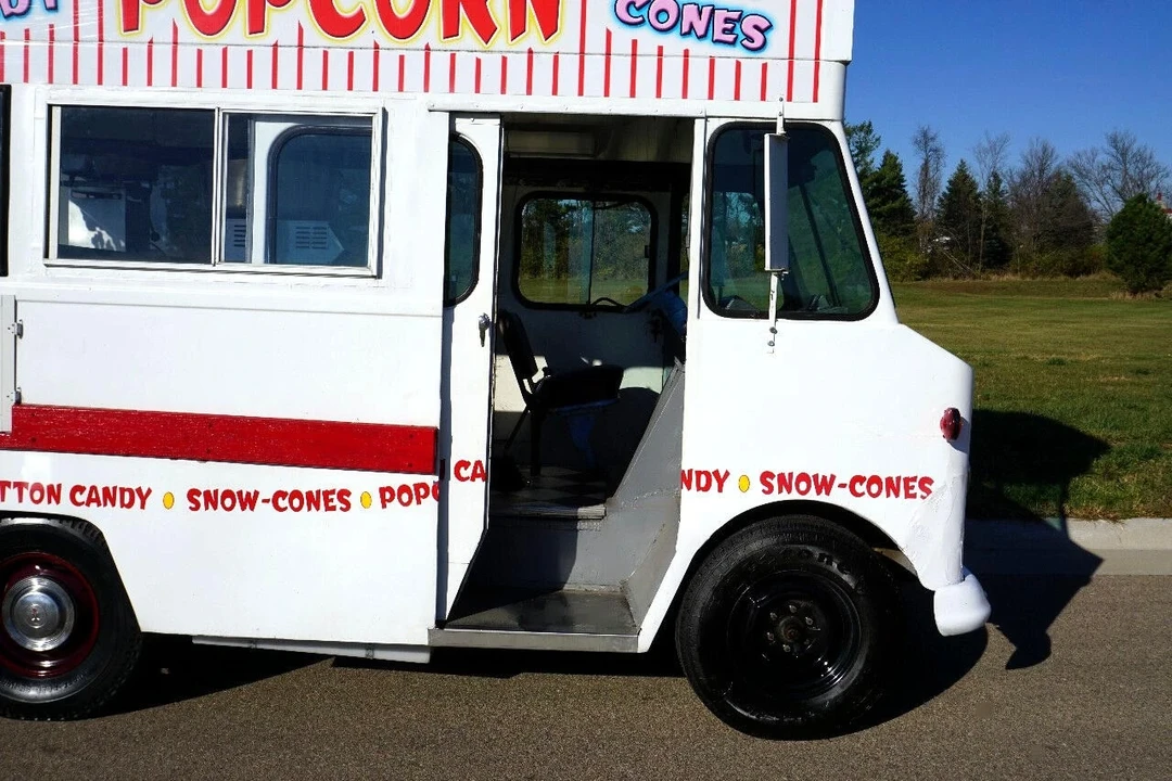 1966 Chevrolet G-Series Van - Image 19 of 21