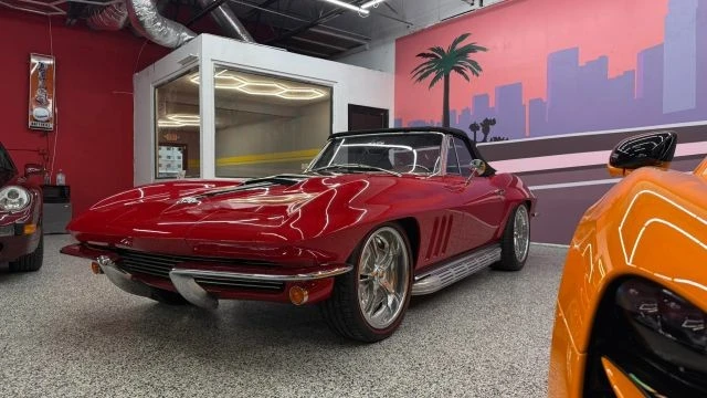 1966 Chevrolet Corvette C2 - Image 3 of 23