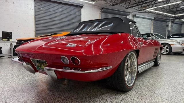 1966 Chevrolet Corvette C2 - Image 17 of 23