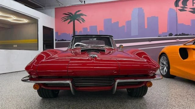 1966 Chevrolet Corvette C2 - Image 2 of 23