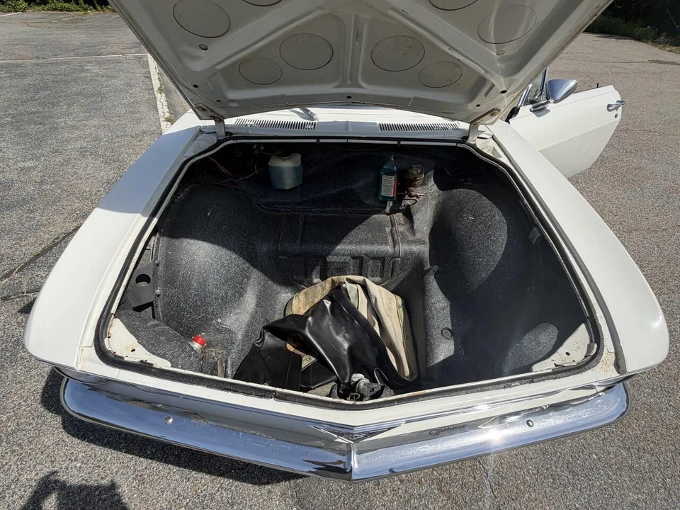1966 Chevrolet Corvair 2nd Gen - Image 25 of 31