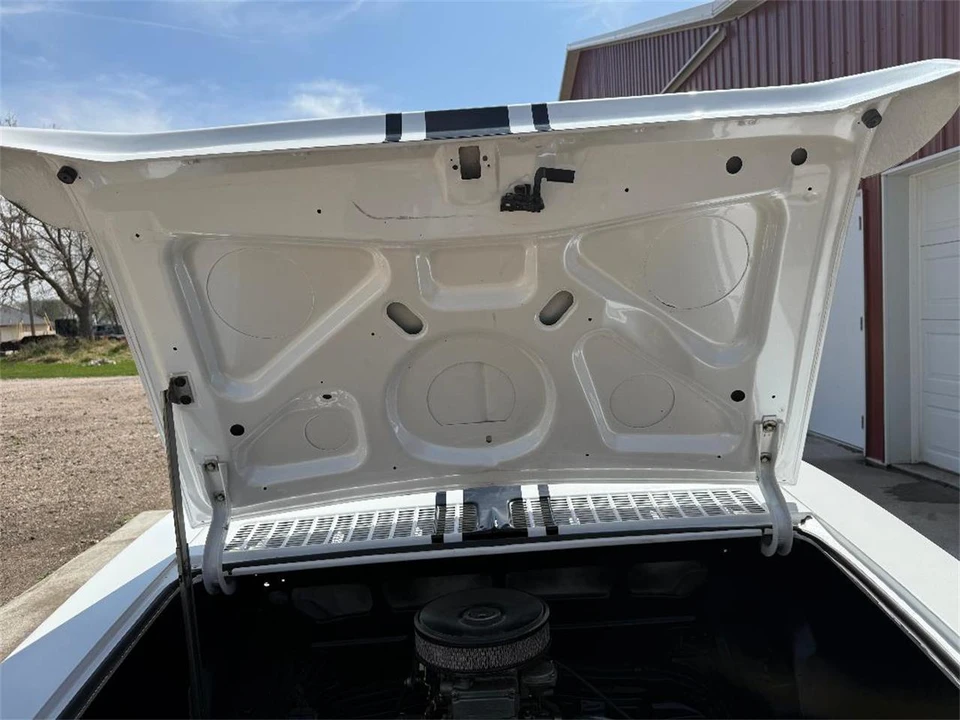 1966 Chevrolet Corvair 2nd Gen - Image 28 of 31