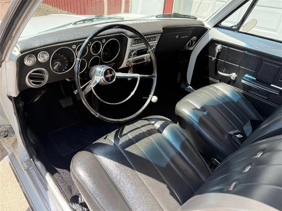 1966 Chevrolet Corvair 2nd Gen - Image 17 of 31
