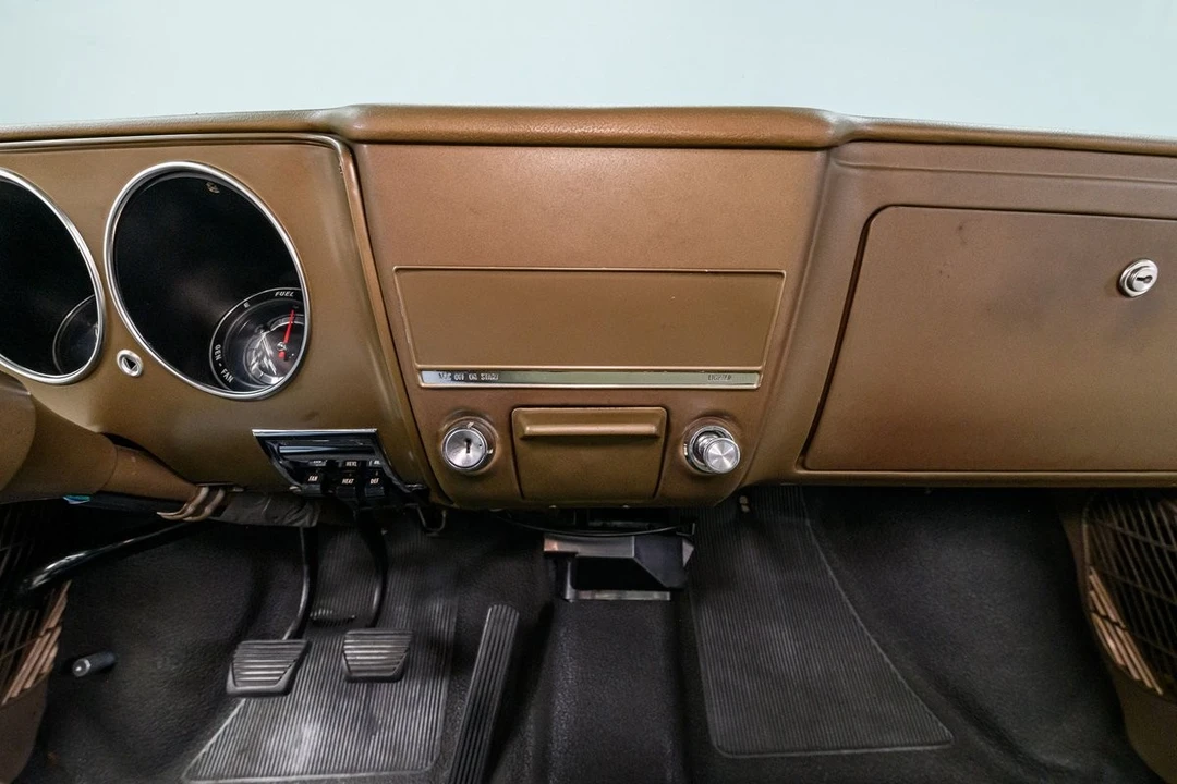 1966 Chevrolet Corvair 2nd Gen - Image 25 of 31
