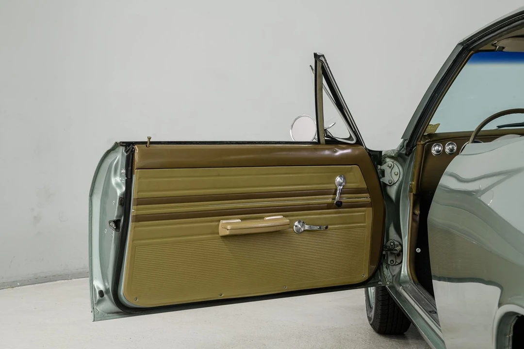 1966 Chevrolet Corvair 2nd Gen - Image 10 of 31