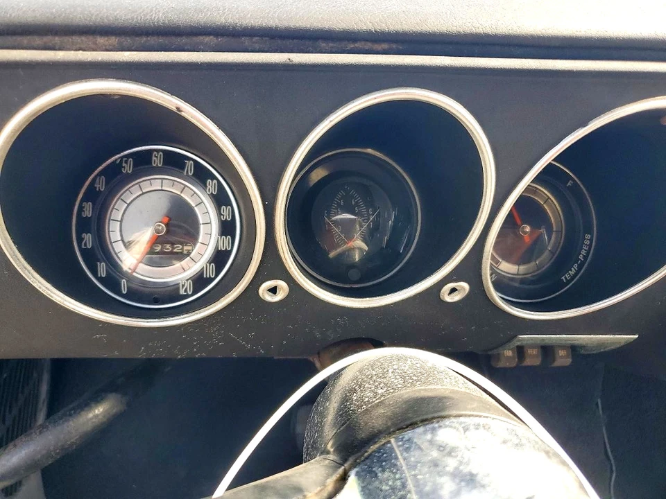 1966 Chevrolet Corvair 2nd Gen - Image 10 of 11