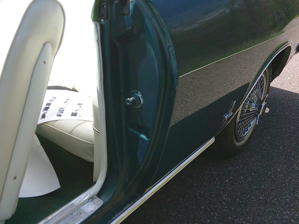 1966 Chevrolet Corvair 2nd Gen - Image 25 of 31