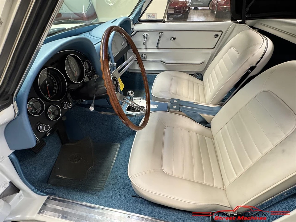 1966 Chevrolet Corvette C2 - Image 20 of 31