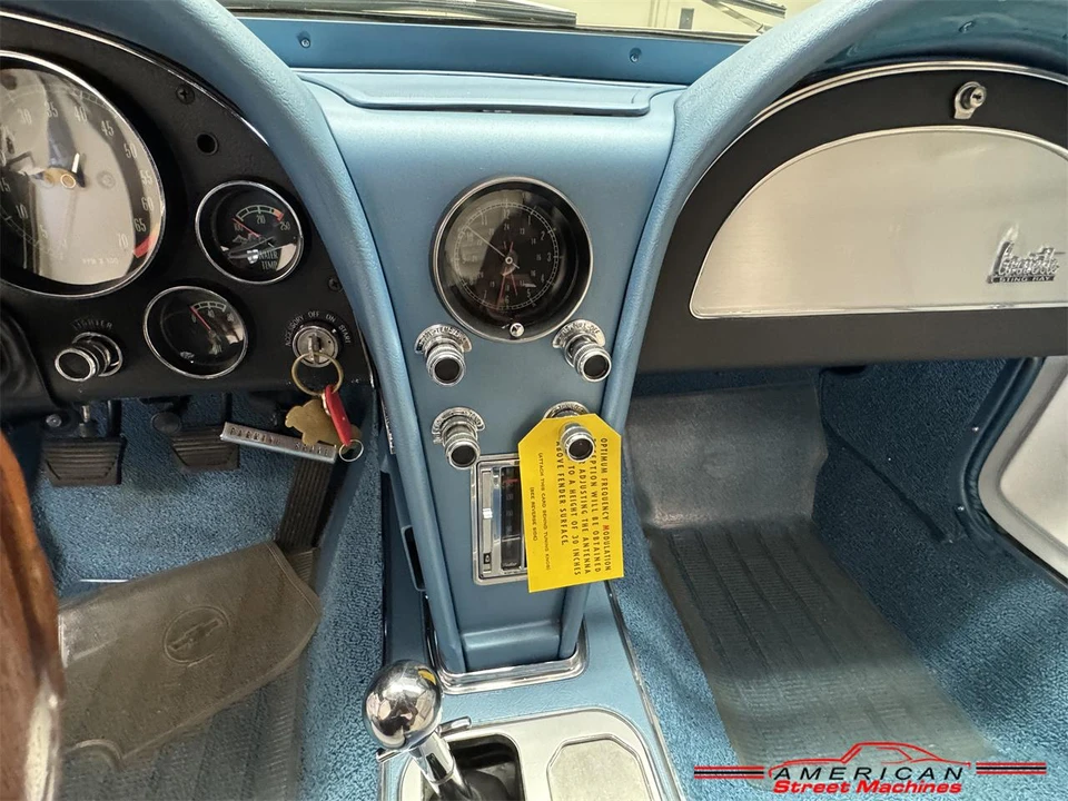 1966 Chevrolet Corvette C2 - Image 16 of 31