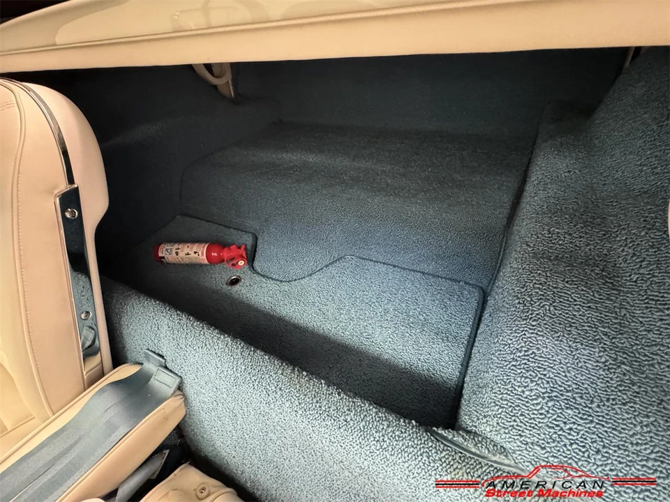 1966 Chevrolet Corvette C2 - Image 23 of 31
