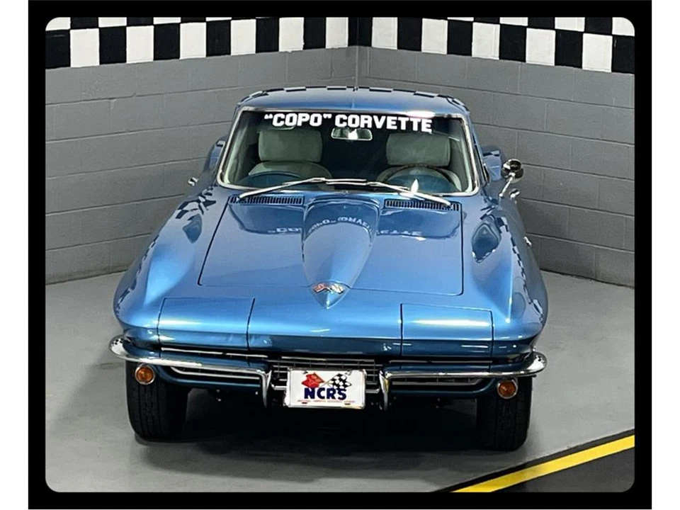 1966 Chevrolet Corvette C2 - Image 13 of 31