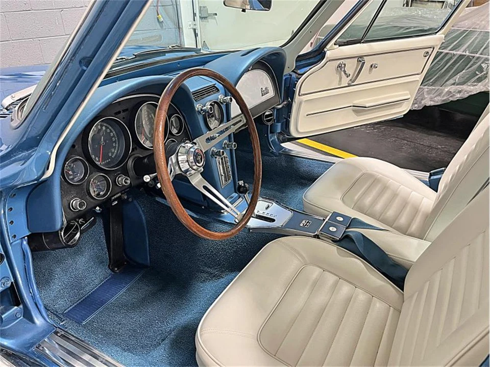 1966 Chevrolet Corvette C2 - Image 20 of 31