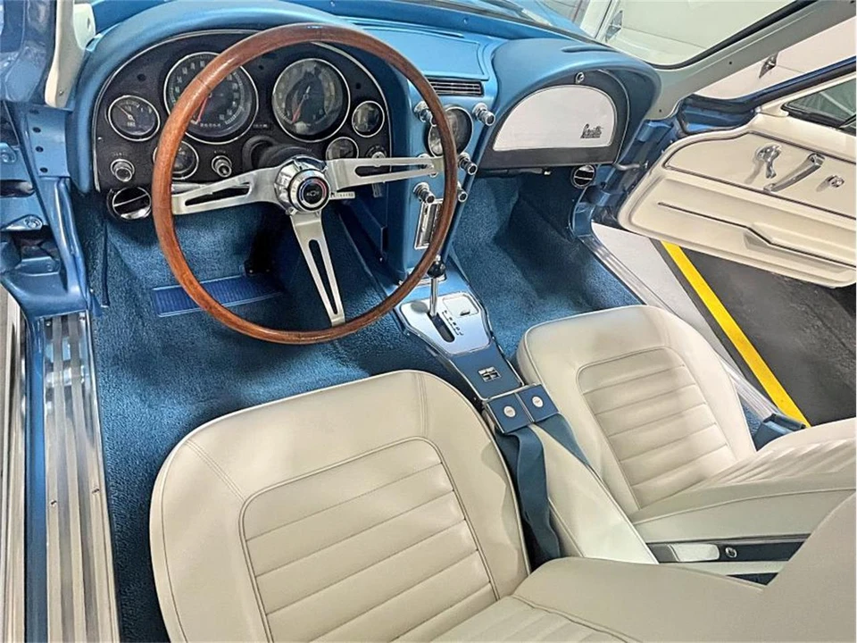 1966 Chevrolet Corvette C2 - Image 21 of 31