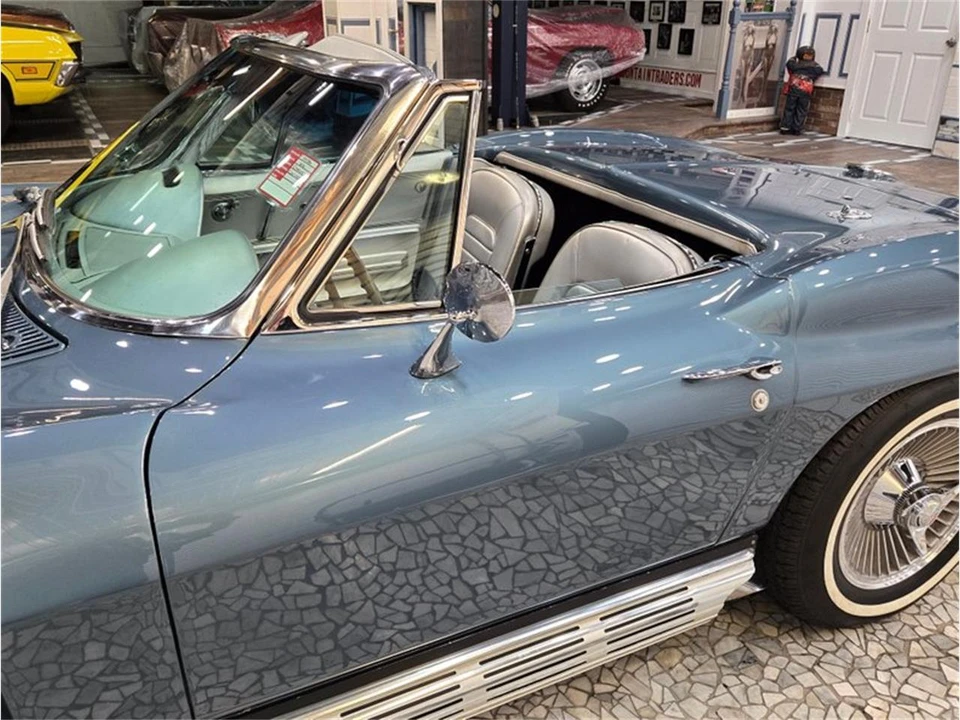 1966 Chevrolet Corvette C2 - Image 24 of 31