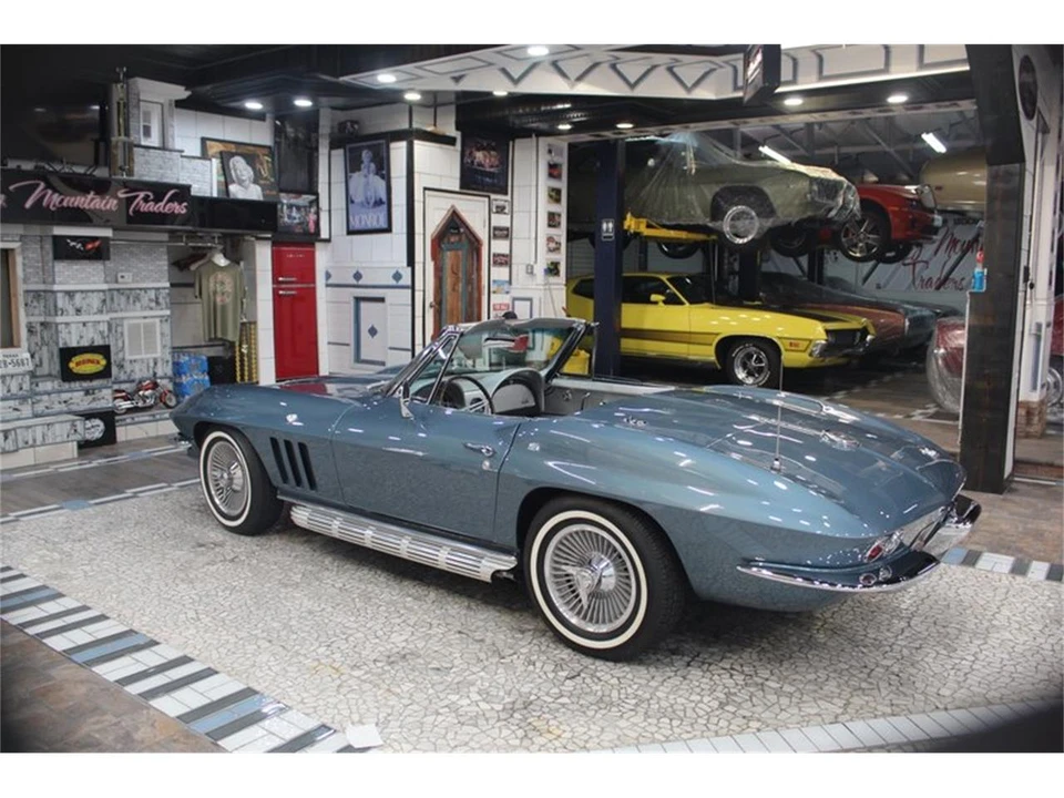 1966 Chevrolet Corvette C2 - Image 20 of 31